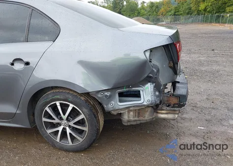 2017 Volkswagen Jetta 1.4T Se from USA, damaged, VIN 3VWDB7AJ1HM292632